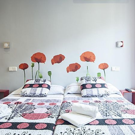 Hostal Inter Plaza Mayor Auto Check In Мадрид Екстериор снимка